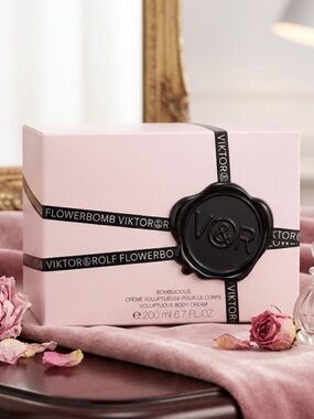 Viktor & Rolf Body Cream in Pink Box with Black Wax Seal
